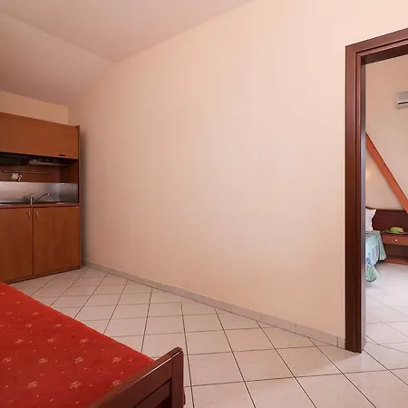 Nel Centro 3* Лименария